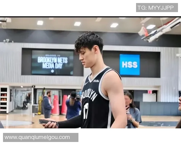 篮网自媒体分析曾凡博未来选择年薪前景及发展方向